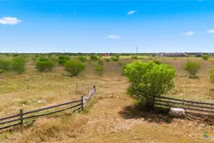 730 Shady Holw Rd, Victoria, TX 77904 - Photo 45
