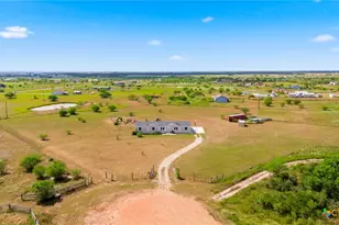 730 Shady Holw Rd, Victoria, TX 77904 - Photo 47