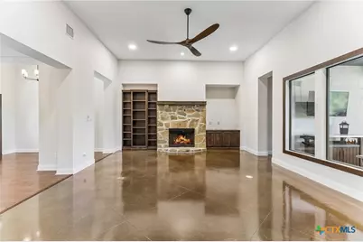 406 Marsh Oval, New Braunfels, TX 78130 - Photo 9