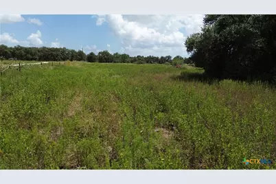 635 Fm 622, Victoria, TX 77905 - Photo 11
