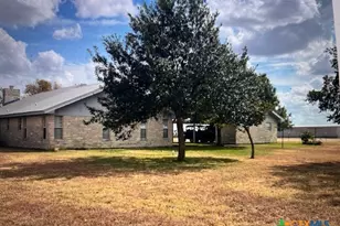 1351 Co Rd 320, Granger, TX 76530 - Photo 21