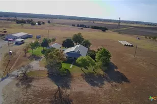 1351 Co Rd 320, Granger, TX 76530 - Photo 9