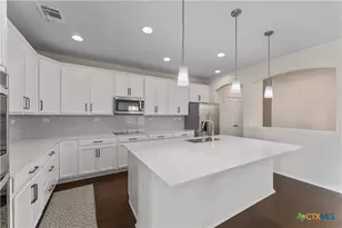 942 Blue Violet, New Braunfels, TX 78130 - Photo 17