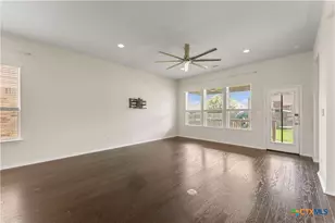 942 Blue Violet, New Braunfels, TX 78130 - Photo 13
