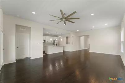 942 Blue Violet, New Braunfels, TX 78130 - Photo 11