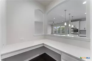942 Blue Violet, New Braunfels, TX 78130 - Photo 21