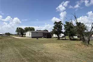 387 Adcock Rd, Victoria, TX 77905 - Photo 13