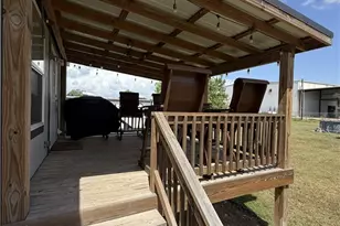 387 Adcock Rd, Victoria, TX 77905 - Photo 11