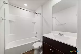 204 Yucca Dr, Seguin, TX 78155 - Photo 27