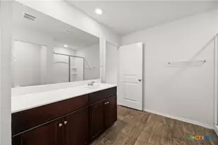 204 Yucca Dr, Seguin, TX 78155 - Photo 23