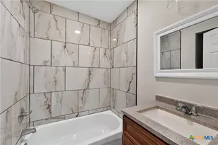 1308 S 45th St, Temple, TX 76504 - Photo 9