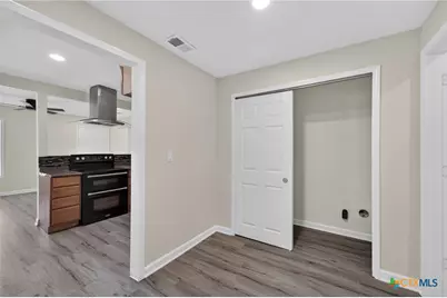 1308 S 45th Street, Temple, TX 76504 - Photo 11