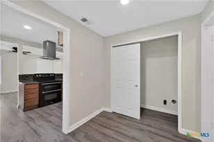 1308 S 45th St, Temple, TX 76504 - Photo 11
