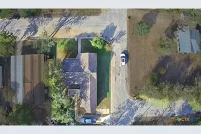 1430 N Hamilton Street, Gonzales, TX 78629 - Photo 33
