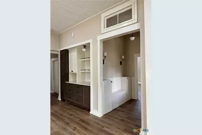 1430 N Hamilton Street, Gonzales, TX 78629 - Photo 17