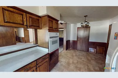 608 W Mustang Lane, San Marcos, TX 78666 - Photo 25