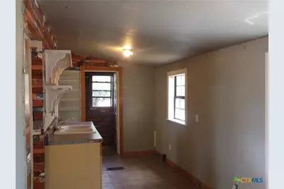 493 W Jahn Street, New Braunfels, TX 78130 - Photo 11