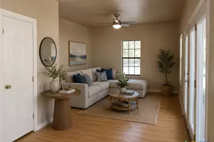 493 W Jahn St, New Braunfels, TX 78130 - Photo 19