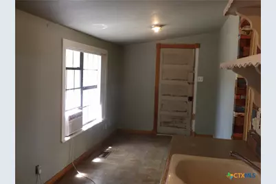 493 W Jahn Street, New Braunfels, TX 78130 - Photo 15
