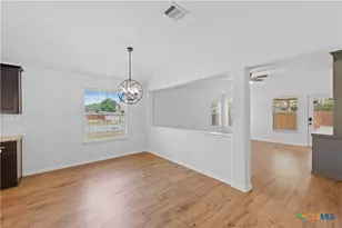 101 San Miniato St, Georgetown, TX 78628 - Photo 7