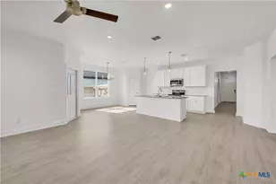 429 Mustang Loop, Nolanville, TX 76559 - Photo 5