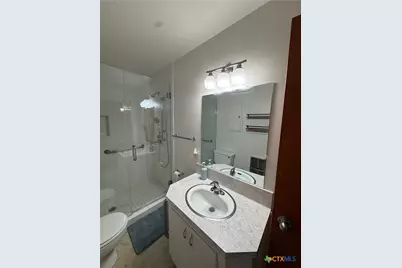 342 S Market Street, New Braunfels, TX 78130 - Photo 7