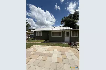 342 S Market Street, New Braunfels, TX 78130 - Photo 13