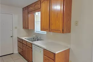 604 N 19th St, Copperas Cove, TX 76522 - Photo 9