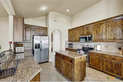 1525 W Lakeside Drive, Canyon Lake, TX 78133 - Photo 11