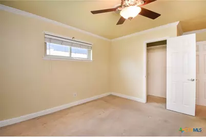201 Canterbury Lane, Victoria, TX 77904 - Photo 15