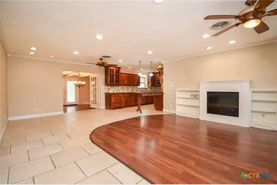 201 Canterbury Lane, Victoria, TX 77904 - Photo 3