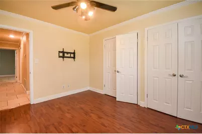 201 Canterbury Lane, Victoria, TX 77904 - Photo 13