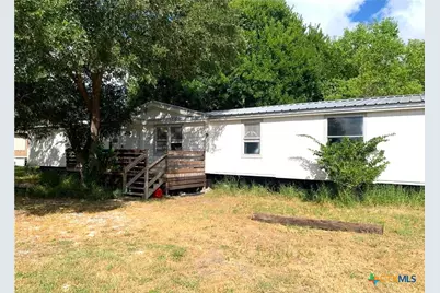 590 Lee Street, Victoria, TX 77905 - Photo 1