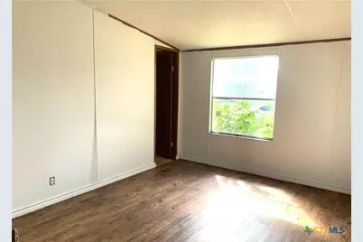 590 Lee Street, Victoria, TX 77905 - Photo 13