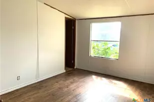 590 Lee St, Victoria, TX 77905 - Photo 13
