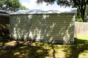 406 Sherwood Dr, Victoria, TX 77901 - Photo 19