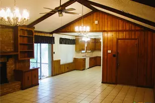 406 Sherwood Dr, Victoria, TX 77901 - Photo 3