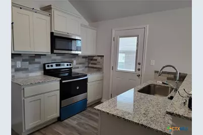 122 Wind Ridge Drive #B, Copperas Cove, TX 76522 - Photo 3