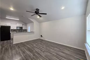 122 Wind Ridge Dr, Copperas Cove, TX 76522 - Photo 3