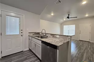 122 Wind Ridge Dr, Copperas Cove, TX 76522 - Photo 9
