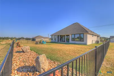 505 John Price, Blanco, TX 78606 - Photo 19