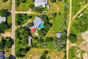 357 Dallas St, Bandera, TX 78003 - Photo 47