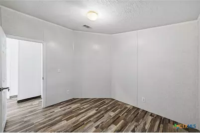 357 Dallas Street, Bandera, TX 78003 - Photo 21