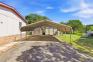 357 Dallas St, Bandera, TX 78003 - Photo 35