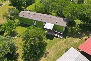 357 Dallas St, Bandera, TX 78003 - Photo 37