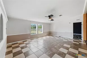357 Dallas St, Bandera, TX 78003 - Photo 11