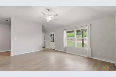 1958 Reserve Way, New Braunfels, TX 78130 - Photo 5