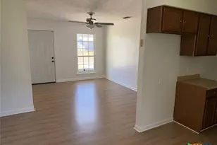 3602 Cypress St, Victoria, TX 77901 - Photo 3