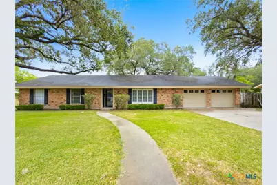 2201 College Drive, Victoria, TX 77901 - Photo 1