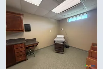 1403 Victoria Station Drive, Victoria, TX 77901 - Photo 11